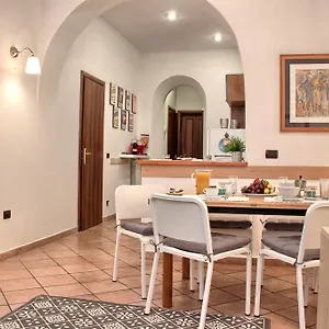 Coliseum Apartamento