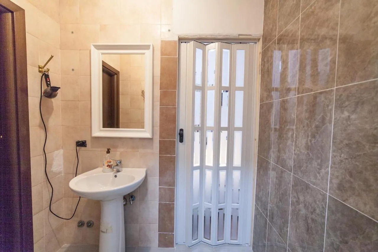 فندق مبيت وإفطار روما Lemei House إيطاليا